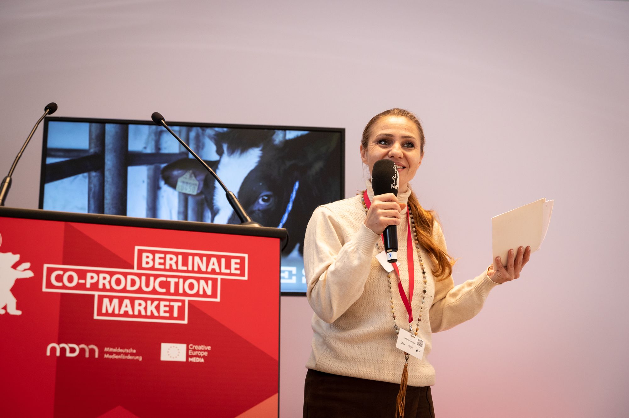 Vildan Ersen pitching her project during the Talents Project Market.